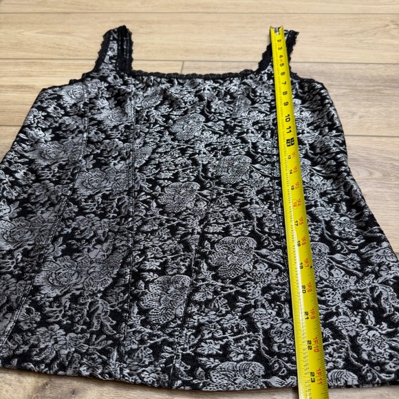 Vintage Cache Silver Black Floral Brocade Lace Trim Whimsigoth Top Tank XL NWT - Picture 6 of 8
